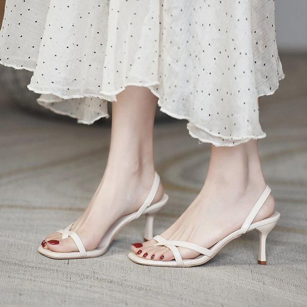 sandals 2021 brand design gladiator thin high heel dress pumps shoes narrow band square toe clip-on, Black
sandals 2021 brand design gladiator thin high heel dress pumps shoes narrow band square toe clip-on, Black
