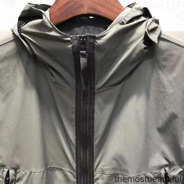 men's jackets lightweight zipper causal jacket multi-color fashion long sleeve windproof windbreaker 9a85, Black;brown
men's jackets lightweight zipper causal jacket multi-color fashion long sleeve windproof windbreaker 9a85, Black;brown