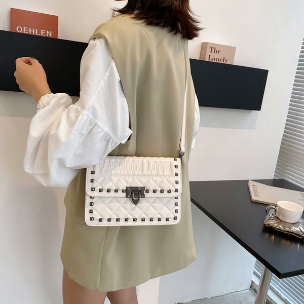 luxury tote crossbody bags for women wide strap messenger bags rivet flap shoulder bags handbags female bolsa mmm
luxury tote crossbody bags for women wide strap messenger bags rivet flap shoulder bags handbags female bolsa mmm