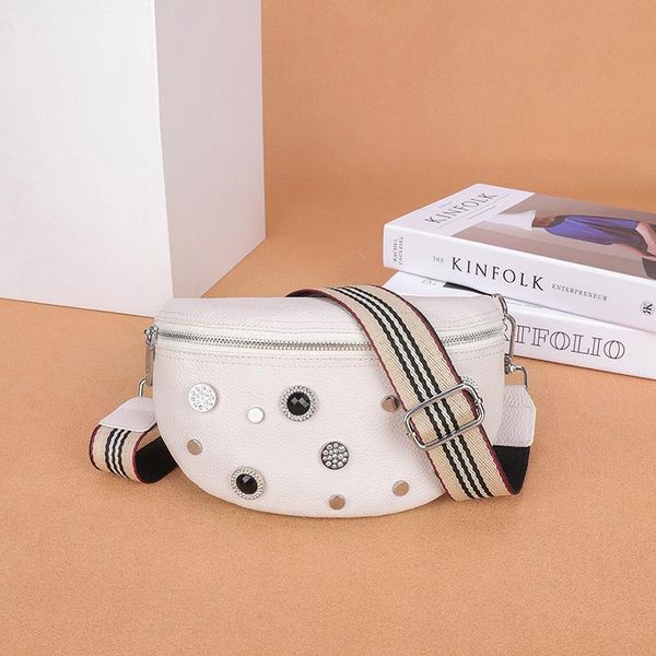 evening bags women's high-quality designer messenger bag 2021 first layer cowhide diamond-studded handbags purse ladies waist
evening bags women's high-quality designer messenger bag 2021 first layer cowhide diamond-studded handbags purse ladies waist