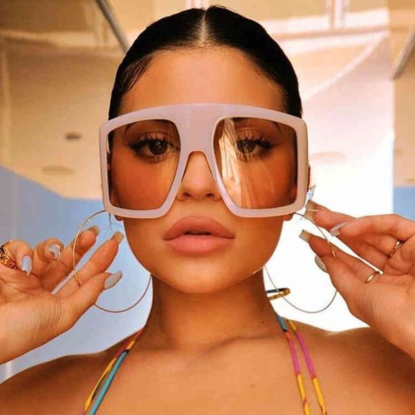 2021 summer oversized square sunglasses women black pink one piece big frame sun glasses men 2021 luxury brand vintage gradient eyewear a520, White;black
2021 summer oversized square sunglasses women black pink one piece big frame sun glasses men 2021 luxury brand vintage gradient eyewear a520, White;black