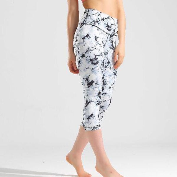 yoga outfit women high rise capris sports gym crop tummy control super quality 4 way stretch no-see throughfabric size us4-us12
yoga outfit women high rise capris sports gym crop tummy control super quality 4 way stretch no-see throughfabric size us4-us12
