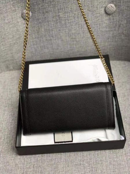diana bamboo chain organizer wallet lock buckle one-shoulder female card bags coin purse hand bag with box, Red;black
diana bamboo chain organizer wallet lock buckle one-shoulder female card bags coin purse hand bag with box, Red;black