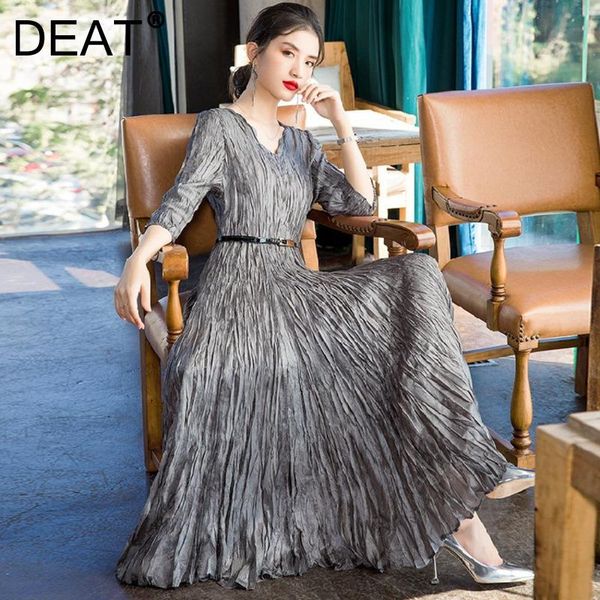casual dresses deat woman midi pleated dress embossing v collar seven sleeve elastic waist sashes elegant style 2021 summer15xf938, Black;gray
casual dresses deat woman midi pleated dress embossing v collar seven sleeve elastic waist sashes elegant style 2021 summer15xf938, Black;gray