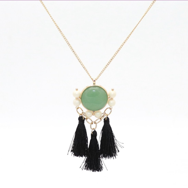 pendant necklaces light yellow gold color alloy round green aventurine link chain necklace with imitation pearl jewelry, Silver
pendant necklaces light yellow gold color alloy round green aventurine link chain necklace with imitation pearl jewelry, Silver