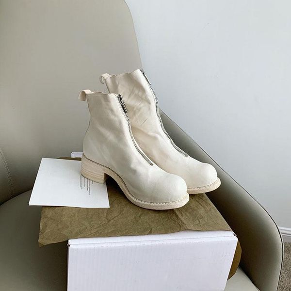 boots 2021 casual women shoes winter genuine leather women's fashion trend comfortable soft wild warm short tube, Black
boots 2021 casual women shoes winter genuine leather women's fashion trend comfortable soft wild warm short tube, Black