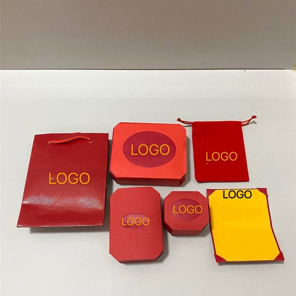 2021 luxury jewelry packing box red necklace bracelet ring gift boxes handbag card certificate set, Black;white
2021 luxury jewelry packing box red necklace bracelet ring gift boxes handbag card certificate set, Black;white