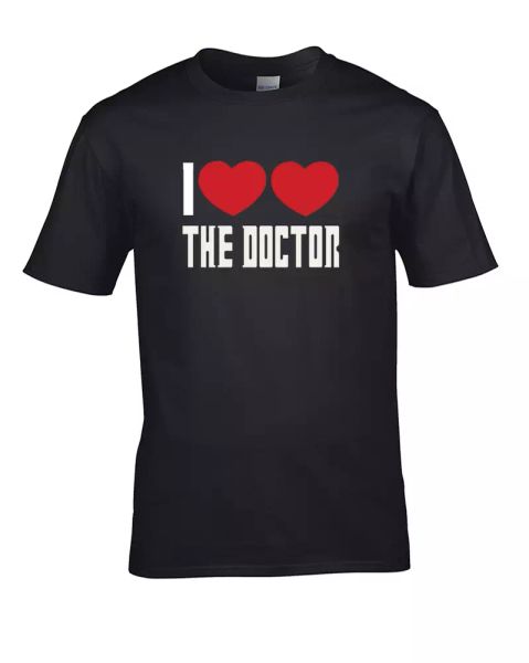 I LOVE THE DOCTOR - Two Hearts Sci fi fanatic geek Boy's t-shirt, White;black 
I LOVE THE DOCTOR - Two Hearts Sci fi fanatic geek Boy's t-shirt, White;black