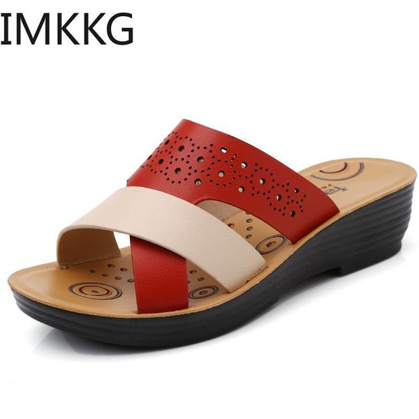 slippers summer mother fashion ladies soft and comfortable casual large size shoes woman slope with f90113, Black
slippers summer mother fashion ladies soft and comfortable casual large size shoes woman slope with f90113, Black