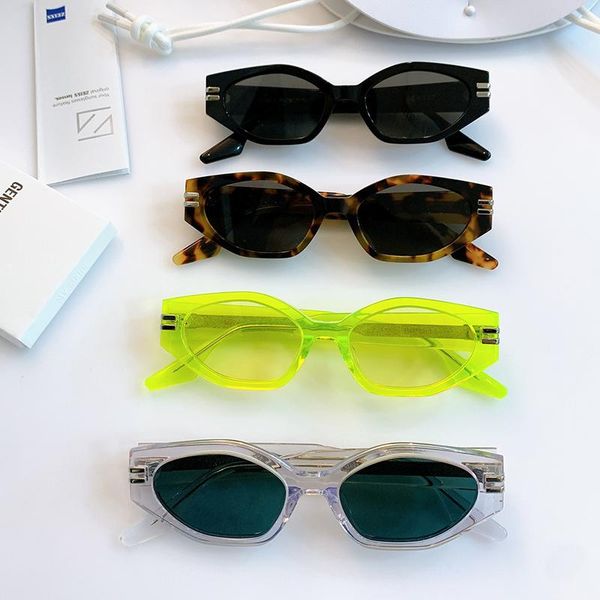 sunglass small face for women sunglasses gentle ghost acetate polarized uv400 cat eye with original box, White;black
sunglass small face for women sunglasses gentle ghost acetate polarized uv400 cat eye with original box, White;black