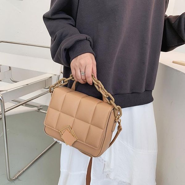 women's bag autumn winter 2021 female literary single-shoulder chain design cross-body trend bolsos sac cross body
women's bag autumn winter 2021 female literary single-shoulder chain design cross-body trend bolsos sac cross body