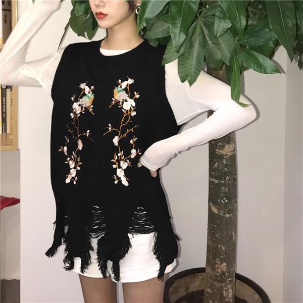 women's vests vingtage embroidery knitted women vest, sleeveless sweaters, tassels ripped casual cofffe outerwear knit female vest ns62, Black;white
women's vests vingtage embroidery knitted women vest, sleeveless sweaters, tassels ripped casual cofffe outerwear knit female vest ns62, Black;white