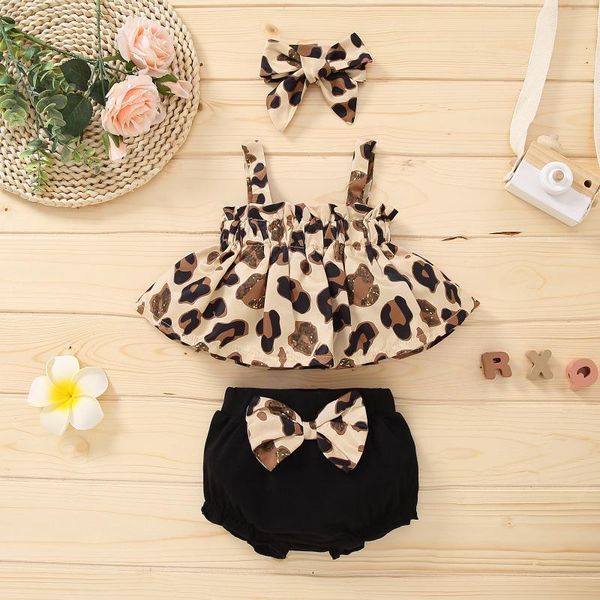 clothing sets summer born baby girl clothes set ruffle romper flower short pants headband 3pcs infant outfits fashion tracksuit, White
clothing sets summer born baby girl clothes set ruffle romper flower short pants headband 3pcs infant outfits fashion tracksuit, White