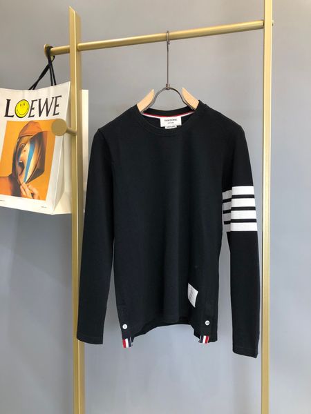 tb / tom brown 20 new long sleeve t-shirt tb round neck pullover with men's and women's styles inside, Black
tb / tom brown 20 new long sleeve t-shirt tb round neck pullover with men's and women's styles inside, Black