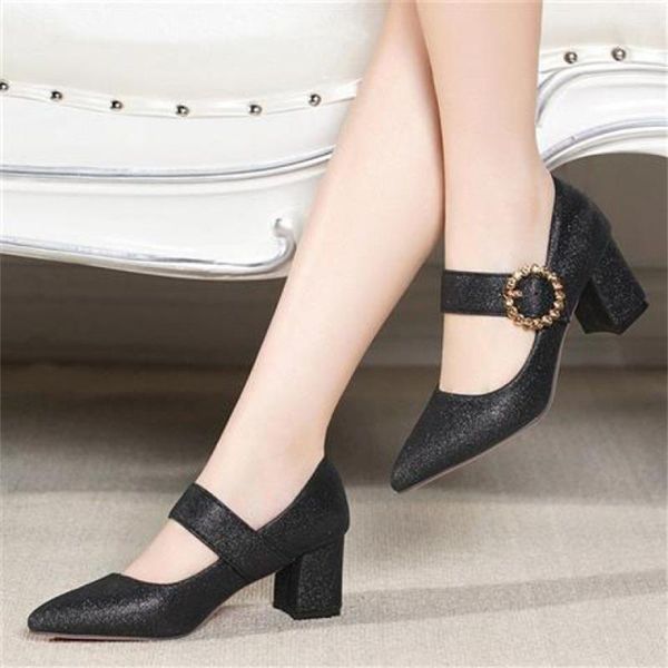 sandals black shoes ladies spring 2022 versatile mid-heel single chunky heels summer
sandals black shoes ladies spring 2022 versatile mid-heel single chunky heels summer