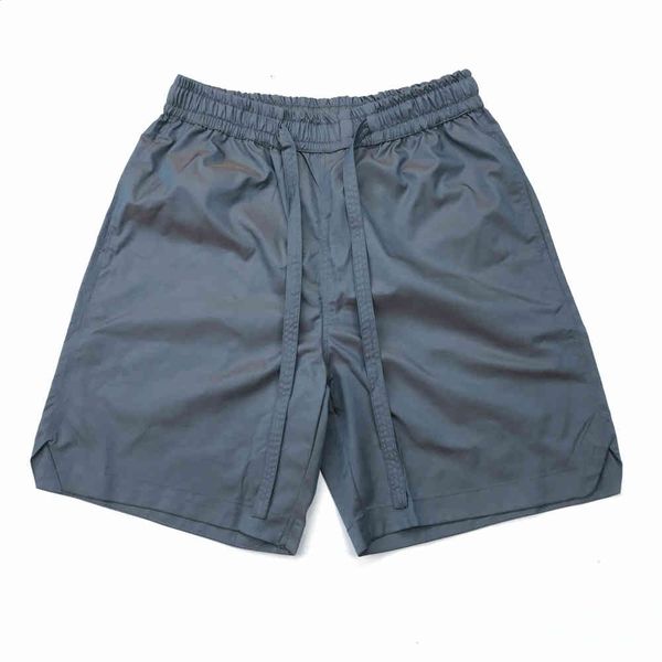 shorts 2021 summer lightweight iridescent belted track shorts three-pocket styling, White;black
shorts 2021 summer lightweight iridescent belted track shorts three-pocket styling, White;black