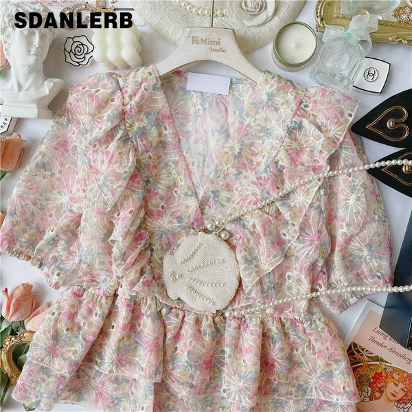 women's blouses & shirts blouse women exquisite lace flower embroidered v-neck ruffled chiffon shirt short sleeve female blusas mujer l, White
women's blouses & shirts blouse women exquisite lace flower embroidered v-neck ruffled chiffon shirt short sleeve female blusas mujer l, White
