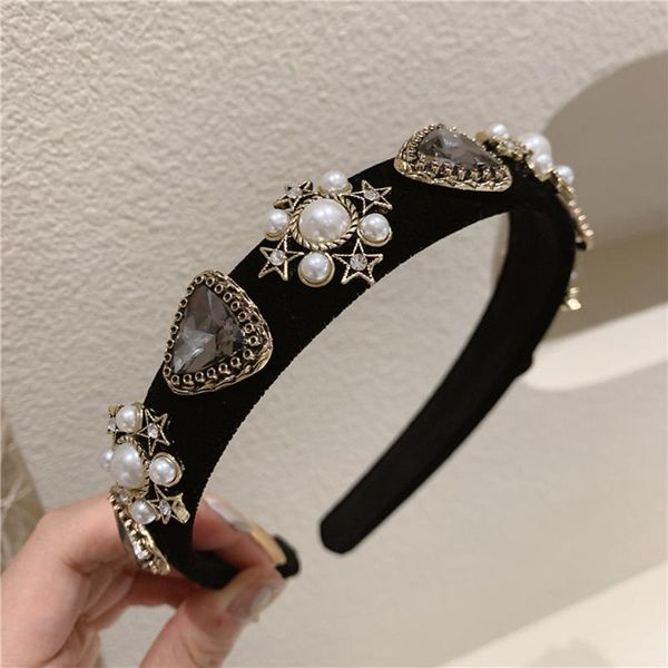 french retro black velvet fabric headband romantic green rhinestone irregular geometric wide headwear for women accessories hair clips & bar, Golden;silver
french retro black velvet fabric headband romantic green rhinestone irregular geometric wide headwear for women accessories hair clips & bar, Golden;silver