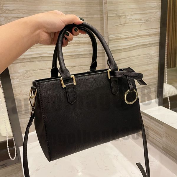 luxury designer brand fashion shoulder shopping bag classic style handbags metallic totes phone bags elegant latter cross body hobo all matc
luxury designer brand fashion shoulder shopping bag classic style handbags metallic totes phone bags elegant latter cross body hobo all matc