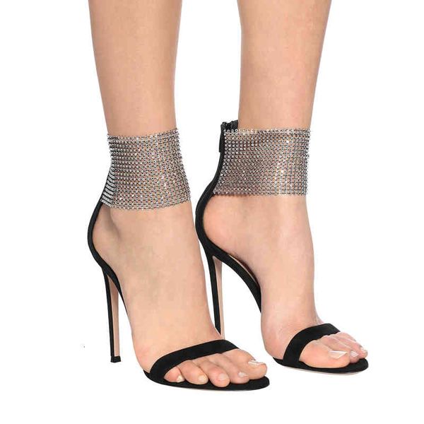 slippers 2021 summer word with rhinestone banquet dress stilettos female black wild prom plus size bridesmaid wedding sandals ff3m
slippers 2021 summer word with rhinestone banquet dress stilettos female black wild prom plus size bridesmaid wedding sandals ff3m