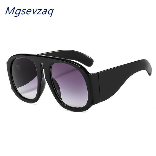 style oversized frame women sunglasses trend street round fashion contrast color windproof goggles sun glasses, White;black
style oversized frame women sunglasses trend street round fashion contrast color windproof goggles sun glasses, White;black