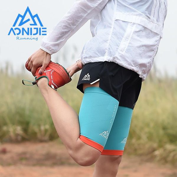 2pcs function compressed thigh sleeve leg brace support quad wrap sports efficient recover for fitness running cycling elbow & knee pads, Black;gray
2pcs function compressed thigh sleeve leg brace support quad wrap sports efficient recover for fitness running cycling elbow & knee pads, Black;gray