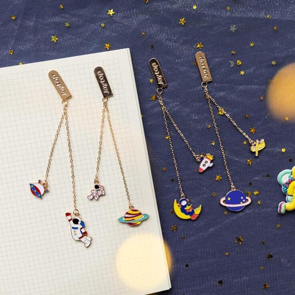 bookmark 2021 sharkbang 4pcs/lot pretty cute planet tribe star metal pendant paper clip school stationery birthday gift
bookmark 2021 sharkbang 4pcs/lot pretty cute planet tribe star metal pendant paper clip school stationery birthday gift