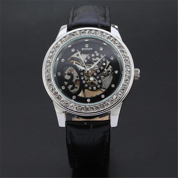 selling manual mechanical ladies watch butterfly dial holiday gift leather wristwatches, Slivery;brown
selling manual mechanical ladies watch butterfly dial holiday gift leather wristwatches, Slivery;brown