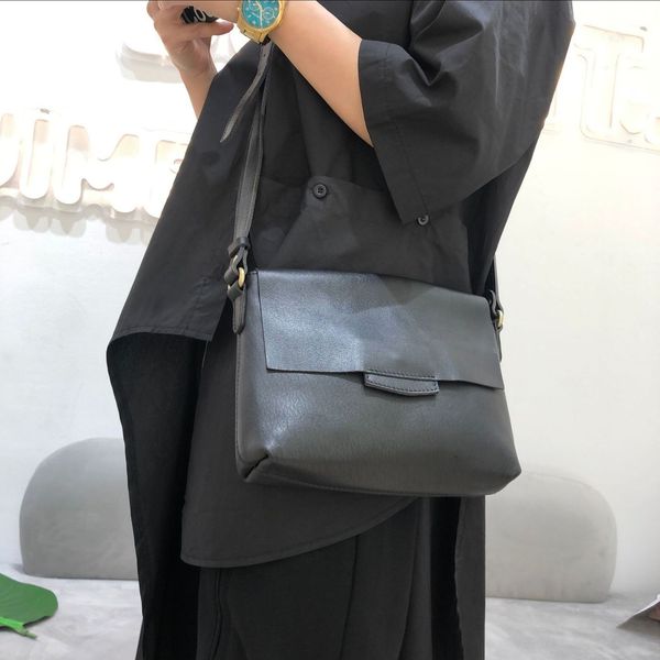 leather handmade forest department head leather shoulder bag messenger bag women's style bag black friday vp1b
leather handmade forest department head leather shoulder bag messenger bag women's style bag black friday vp1b
