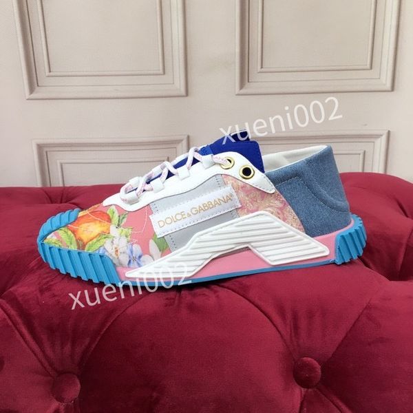 2022 new sneakers boots mens womens calfskin leather shoe platinum-finish studs trainers fashion lace-up casual shoes big size 35-41, Black
2022 new sneakers boots mens womens calfskin leather shoe platinum-finish studs trainers fashion lace-up casual shoes big size 35-41, Black