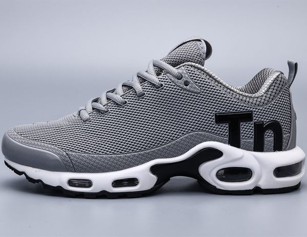 2022 mercurial tn running shoes metallic white silver triple black men fresh with box trainer sneaker
2022 mercurial tn running shoes metallic white silver triple black men fresh with box trainer sneaker