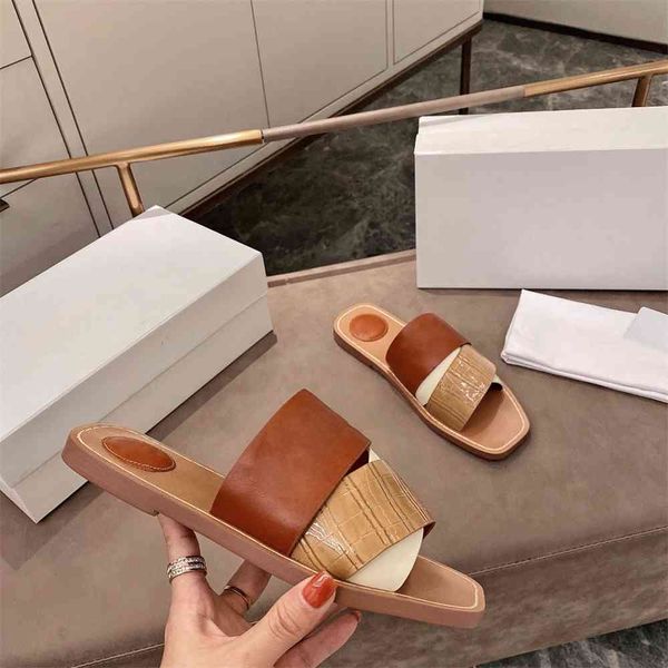 70% off wholesale sandals flip-flops simple cross slippers women's summer leisure holiday style leather comfortable sandals, Black
70% off wholesale sandals flip-flops simple cross slippers women's summer leisure holiday style leather comfortable sandals, Black