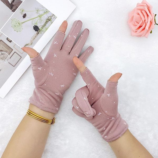 five fingers gloves women sunscreen driving slip-resistant cotton thin anti uv elasticity in summer fashion breathable half finger mitten, Blue;gray
five fingers gloves women sunscreen driving slip-resistant cotton thin anti uv elasticity in summer fashion breathable half finger mitten, Blue;gray