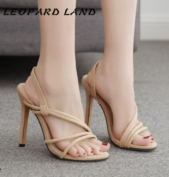11.5cm heel 2021 shoes fashion large size thin high-heel roman suede sandals khaki cwf, Black
11.5cm heel 2021 shoes fashion large size thin high-heel roman suede sandals khaki cwf, Black