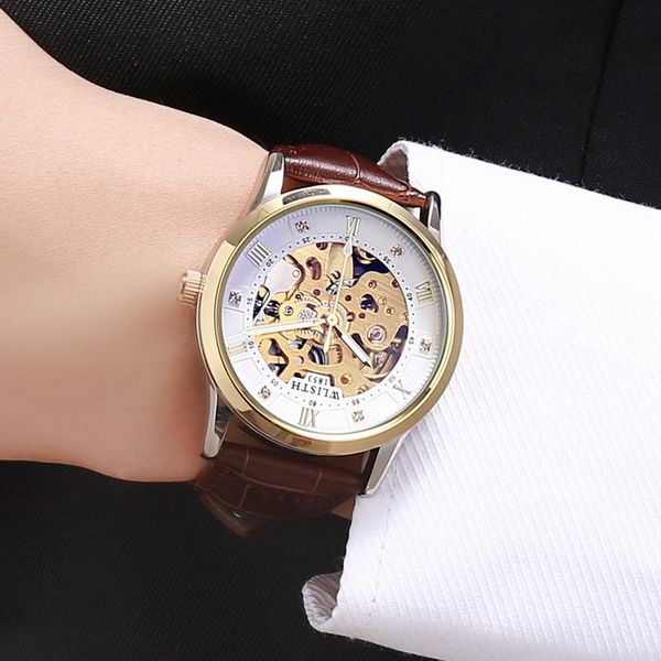 wristwatches men's mechanical watch waterproof automatic luminous fashion hollowed-out steel strap men, Slivery;brown
wristwatches men's mechanical watch waterproof automatic luminous fashion hollowed-out steel strap men, Slivery;brown