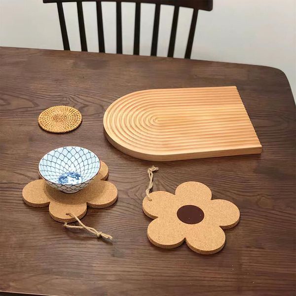 mats & pads hanging cork wood flower shape cup kitchen decoration heat resistant table mat wine dish drink mug coasters
mats & pads hanging cork wood flower shape cup kitchen decoration heat resistant table mat wine dish drink mug coasters