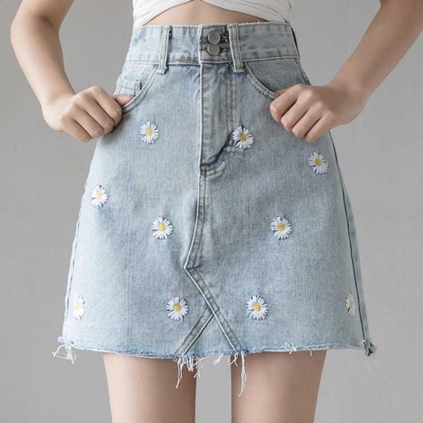 fashion skirts 2021 spring and summer korean heavy industry embroidery daisy denim small a-line women's, Black
fashion skirts 2021 spring and summer korean heavy industry embroidery daisy denim small a-line women's, Black