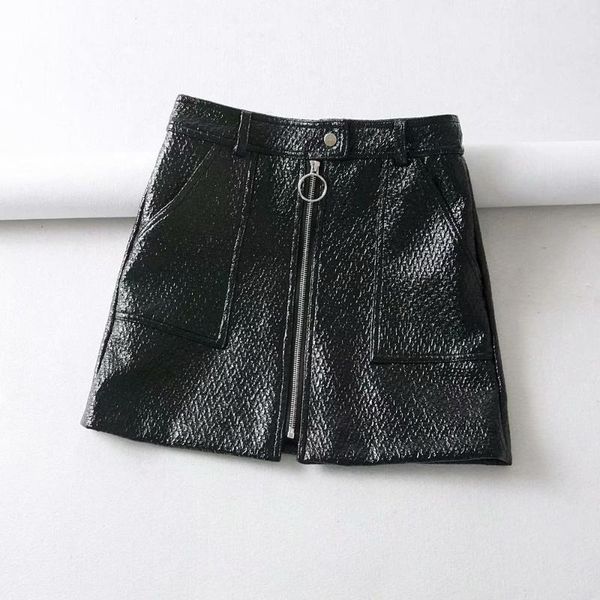 skirts 2021 fashion high waist pu leather women frog pull ring zipper pencil mini length spring autumn winter black ae739
skirts 2021 fashion high waist pu leather women frog pull ring zipper pencil mini length spring autumn winter black ae739