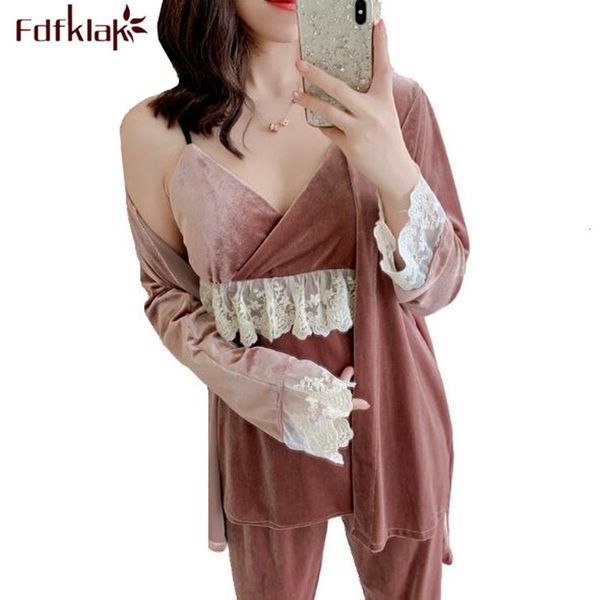women's sleepwear autumn winter women pajamas set gold veet lace sleepwear women's pijamas home wear clothes 3 pieces pyjamas suit, Black;red
women's sleepwear autumn winter women pajamas set gold veet lace sleepwear women's pijamas home wear clothes 3 pieces pyjamas suit, Black;red