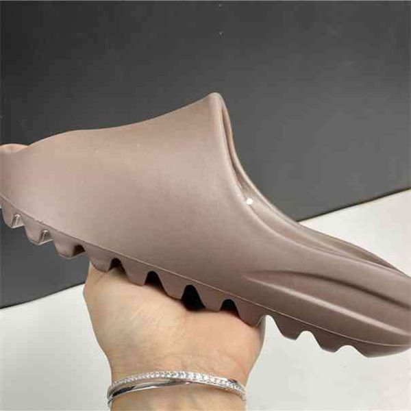 yeesy slippers slide foam bone black green bedroom sports white khaki men women indoor outdoor sandal basketball shoes football sneakers siz
yeesy slippers slide foam bone black green bedroom sports white khaki men women indoor outdoor sandal basketball shoes football sneakers siz