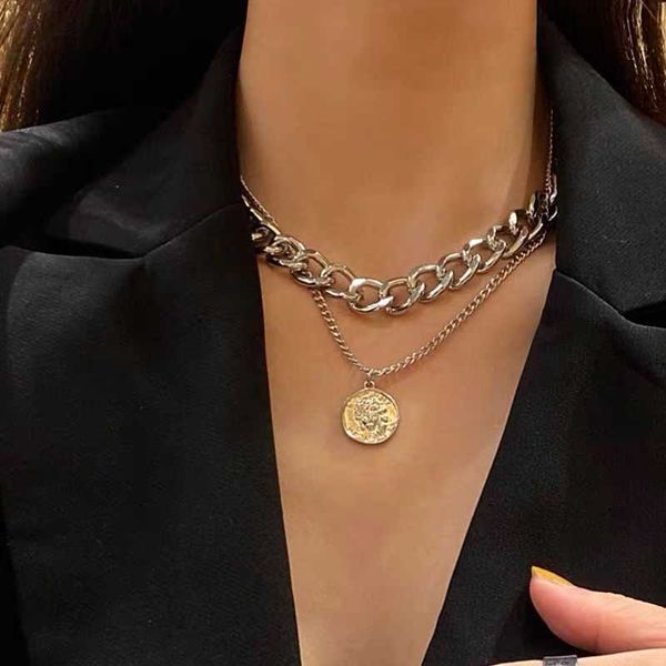ins portrait exaggerated thick chain necklace double personality hip hop neck short style clavicle female, Silver
ins portrait exaggerated thick chain necklace double personality hip hop neck short style clavicle female, Silver