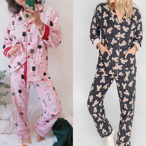 sleepwear pjs autumn and winter thickened frosted long sleeved trousers set soft cotton maternity women's home cloth pajamas, Black;red
sleepwear pjs autumn and winter thickened frosted long sleeved trousers set soft cotton maternity women's home cloth pajamas, Black;red