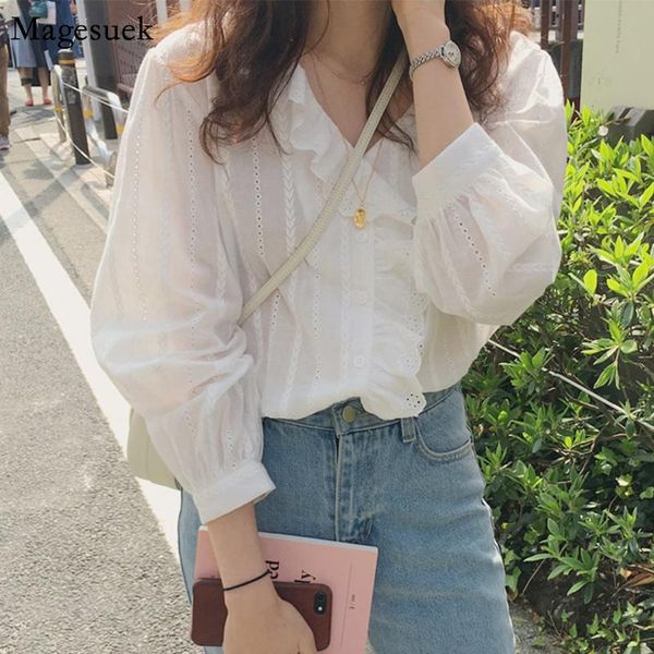 women's blouses & shirts spring cotton women blouse casual ruffles v-neck loose white puff sleeve office ladies blusas 8561 50
women's blouses & shirts spring cotton women blouse casual ruffles v-neck loose white puff sleeve office ladies blusas 8561 50