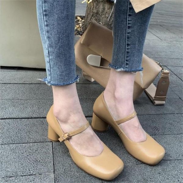 dress shoes women's middle heel one line buckle inside and outside full leather 2021 autumn korean cowhide round head single, Black
dress shoes women's middle heel one line buckle inside and outside full leather 2021 autumn korean cowhide round head single, Black