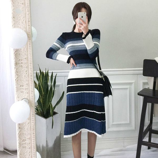 striped woman knitted mid dress full flare sleeve female casual a-line dresses slim woman midi dress for woman autumn dress 210515, Black;gray
striped woman knitted mid dress full flare sleeve female casual a-line dresses slim woman midi dress for woman autumn dress 210515, Black;gray
