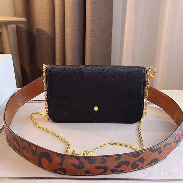 lady chain messenger bag women wide shoulder starp handbag quality classic old flower mobile phones wallet
lady chain messenger bag women wide shoulder starp handbag quality classic old flower mobile phones wallet