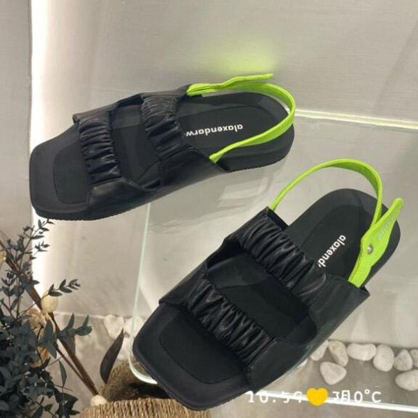 sandals european station women's shoes 2021 summer fashion open toe color matching buckle flat brand design, Black
sandals european station women's shoes 2021 summer fashion open toe color matching buckle flat brand design, Black