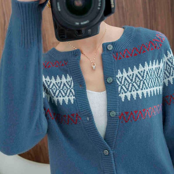 women's sweaters jacquard cashmere cardigan women's wool knitted or crocheted thicken jacket sweater around kean neck retro exteri, White;black
women's sweaters jacquard cashmere cardigan women's wool knitted or crocheted thicken jacket sweater around kean neck retro exteri, White;black