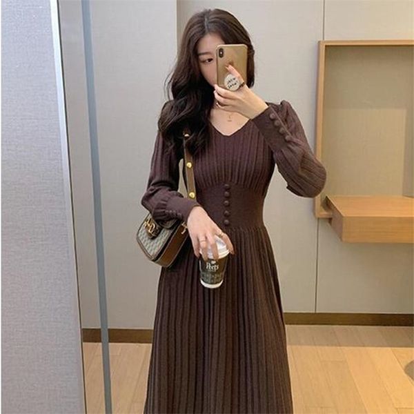 winter dres v neck long sleeve pleated knitting dresses elegant fashion lady solid color autumn sweater gowns 211220, Black;gray
winter dres v neck long sleeve pleated knitting dresses elegant fashion lady solid color autumn sweater gowns 211220, Black;gray