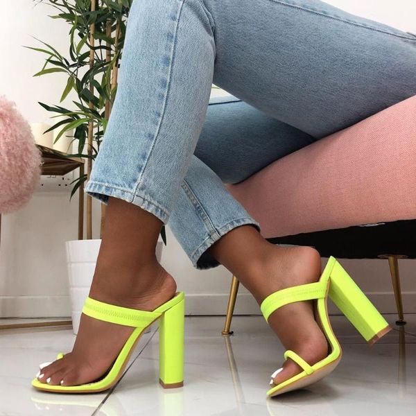 black fluorescent green ladies slippers high heels fashion pvc cross vamp thick heel sandals and
black fluorescent green ladies slippers high heels fashion pvc cross vamp thick heel sandals and
